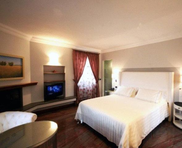 Sangallo Hotel Monte San Savino Zewnętrze zdjęcie