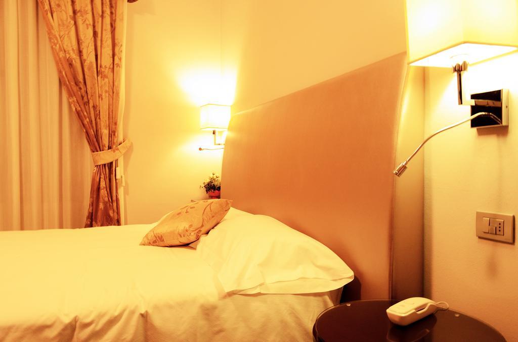 Sangallo Hotel Monte San Savino Zewnętrze zdjęcie