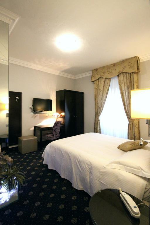 Sangallo Hotel Monte San Savino Zewnętrze zdjęcie